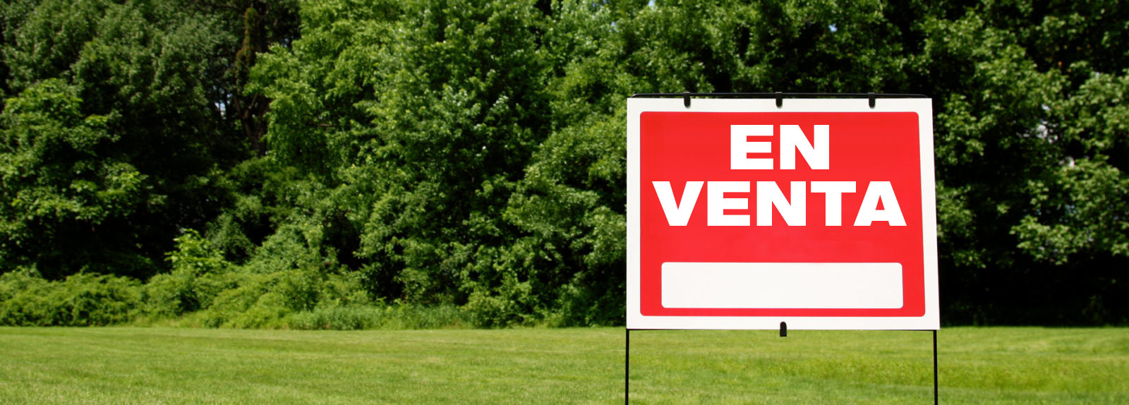 propiedad con cartel de venta